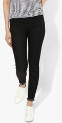 Gas Black Solid Slim Fit Chinos women