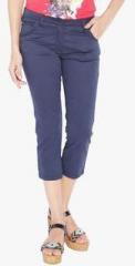 Globus Navy Blue Solid Capri women