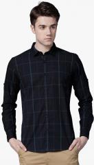 Highlander Black Checked Slim Fit Casual Shirt men