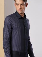 Invictus Navy & Purple Slim Fit Self Design Formal Shirt men