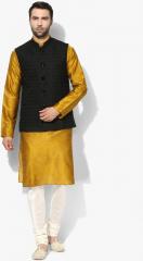 Kisah Golden Solid Kurta Pyjama With Jacket men