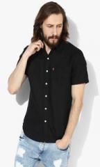 Levis Black Solid Regular Fit Casual Shirt men