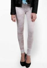 Magnetic Designs White Printed Legging women