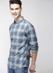 Mast & Harbour Blue Checked Slim Fit Casual Shirt men