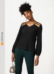 Miss Bennett Black Solid Blouse women