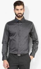 Park Avenue Dark Grey Solid Slim Fit Formal Shirt men