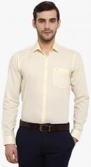 Red Tape Cream Regular Fit Solid Formal Shirt men