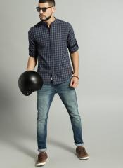 Roadster Blue & Grey Regular Fit Checked Casual Shirt men