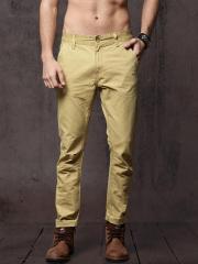 Roadster Men Khaki Slim Fit Solid Regular Trousers