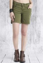 Roadster Olive Solid Shorts women