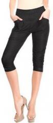 Sakhi Sang Black Solid Capri women