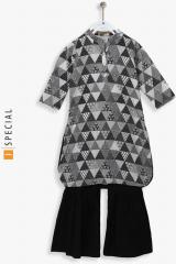 Sangria Charcoal Mandarin Collar Black Geometric Printed Kurta Teamed Up With Black Color Tiered Sharara girls