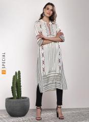 Sangria Rayon Printed Mandarin Collar Straight Fit Kurta With Three Quarter Sleeves women