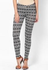 Sdl By Sweet Dreams Black Printed Leggings women