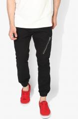 Skult By Shahid Kapoor Black Regular Fit Solid Joggers men