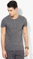 Tom Tailor Grey Solid Henley Neck T Shirt men