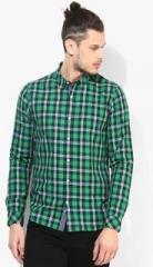 United Colors Of Benetton Green Checked Slim Fit Casual Shirt men