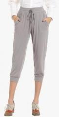 Vero Moda Grey Solid Capri women