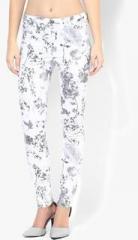 Vero Moda White Printed Jean women