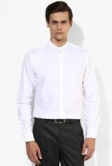 Wills Lifestyle White Slim Fit Formal Shirt men