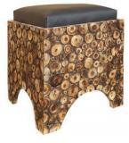 Saaga Woody Theme Stool