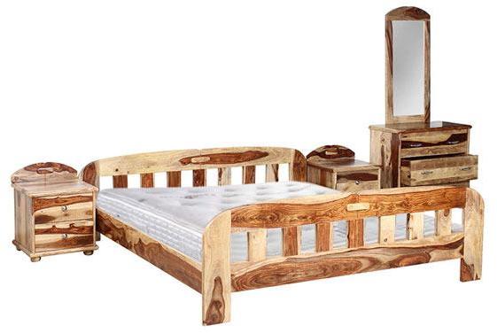 Woodsworth Victoria Solid Wood Bedroom Set in Natural Finish