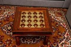 Advika Handicraft Antique Brass Bakhra Design Sheesham Solid Wood With Glass Top Table | Coffee Table | Garden and Outdoor Table |Decorative| Living Room|Natural Brown Solid Wood Coffee Table