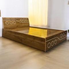 Ssp Premium Series Engineered Wood Queen Bed