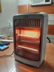 Is Laurels 437 Quartz Room Heater