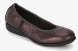 Aerosoles Lot's More Bronze Belly Shoes women