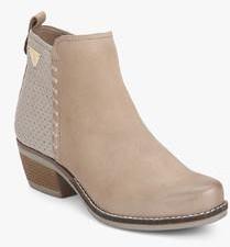 Bugatti Toni Chukka Beige Boots women