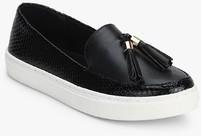 Carlton London Black Tassel Casual Sneakers women