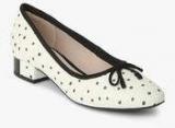 Clarks Eliberry Isla Cream Belly Shoes Women