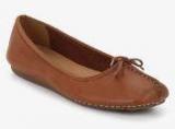 Clarks Freckle Ice Tan Belly Shoes Women