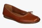 Clarks Tan Belly Shoes Women