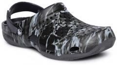 Crocs Men Black Printed Clogs