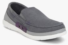 Crocs Walu Accent Grey Loafers men