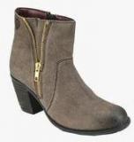 Delize Ankle Length Grey Boots women