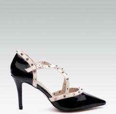 Dorothy Perkins Black Embellished Pumps women