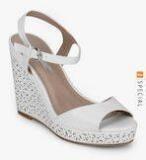 Dorothy Perkins Off White Wedges Women