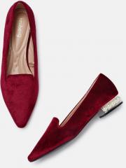 Dressberry Red Solid Suede Ballerinas women