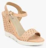 Footin Beige Wedges