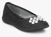 Juniors Black Belly Shoes girls