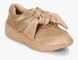 Jurado Beige Lifestyle Shoes women