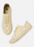 Kook N Keech Women Beige Sneakers