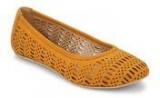 La Briza Ash Yellow Belly Shoes Women