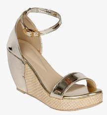 Lovely Chick Golden Wedges women