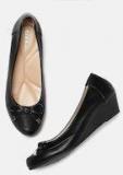 Mast & Harbour Black Solid Pumps Women