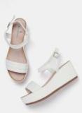 Mast & Harbour White Solid Wedges Women