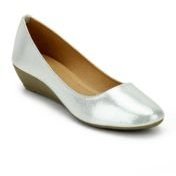 Miss Bennett Silver Belly Shoes Women